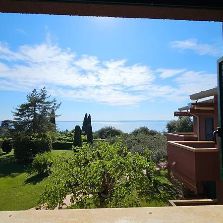 Blue View - Casetto - Regarda Travel Бардолино