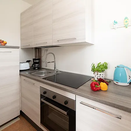 Blue View - Casetto - Regarda Travel باردولينو