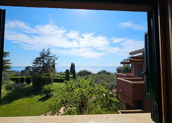 Blue View - Casetto - Regarda Travel باردولينو