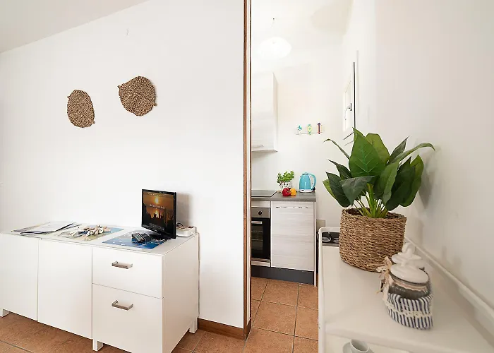 Blue View - Casetto - Regarda Travel * Бардолино