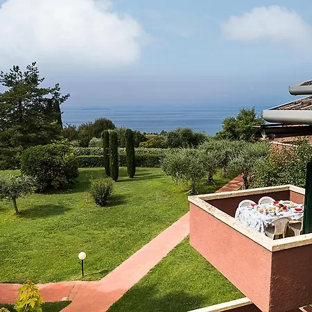 Apartment Blue View - Casetto - Regarda Travel